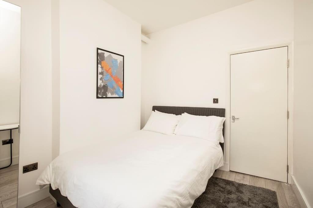 Spacious Serenity In The Heart Of Central Londres Exterior foto