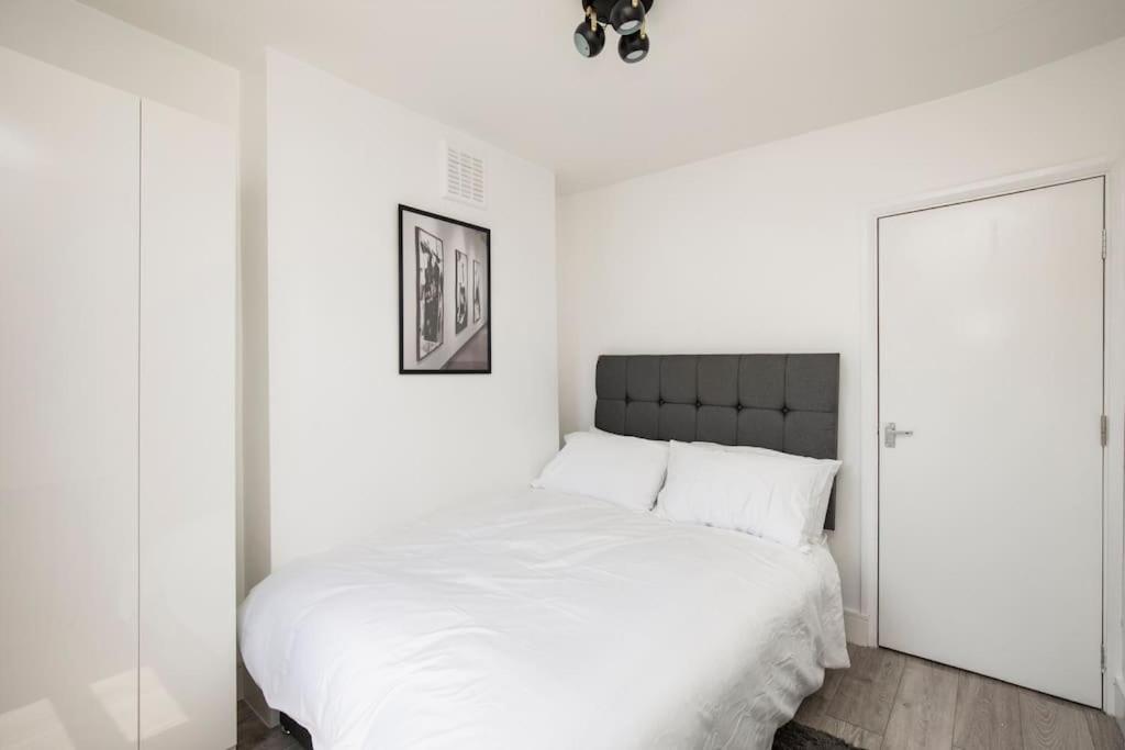 Spacious Serenity In The Heart Of Central Londres Exterior foto